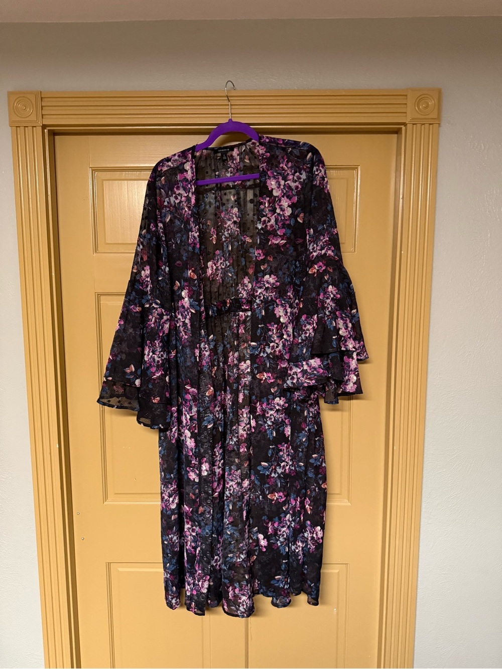 Torrid Size 2 Black Floral Sheer Chiffon Duster Cardigan